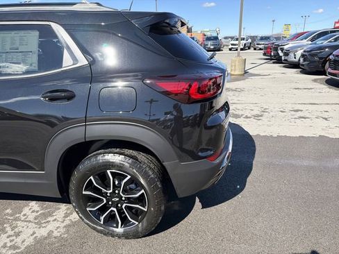 New 2026 Chevrolet TrailBlazer ACTIV AWD/4WD image 9