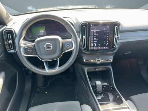 Certified 2023 Volvo C40 P8 Recharge Ultimate image 30