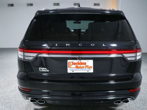 Used 2024 Lincoln Aviator Reserve w/ Jet Package AWD/4WD image 8