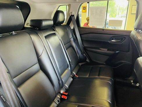 Used 2023 Nissan Rogue SV w/ SV Premium B Package AWD/4WD image 12