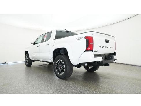 New 2025 Toyota Tacoma TRD Sport image 21