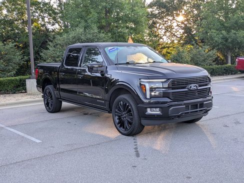 Certified 2025 Ford F150 Platinum w/ Equipment Group 702A High AWD/4WD image 2