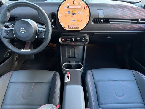 Used 2025 MINI Cooper S image 17