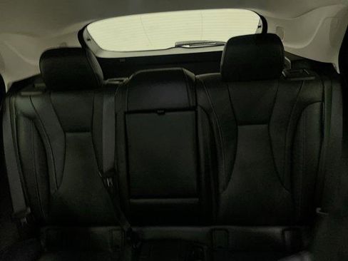 Used 2021 Buick Envision Essence w/ Sport Touring Package AWD/4WD image 9