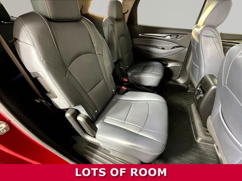 Used 2019 Buick Enclave Essence FWD image 23