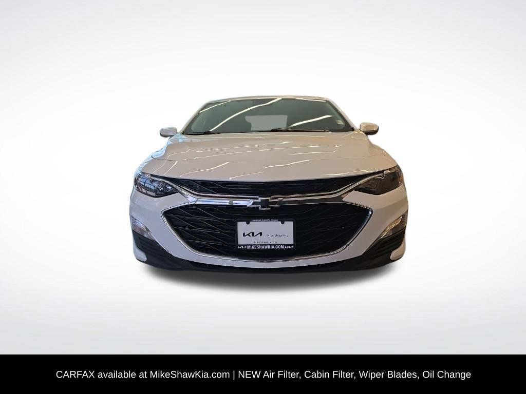 Used 2025 Chevrolet Malibu RS FWD image 4