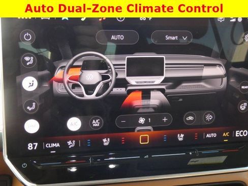 New 2025 Volkswagen ID. Buzz Pro S RWD image 32