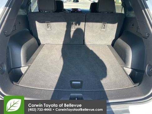Used 2023 Chevrolet Blazer LT AWD/4WD image 29