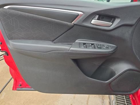 Used 2015 Honda Fit EX image 10