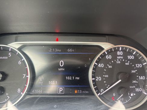 Certified 2024 Nissan Sentra SV FWD image 39