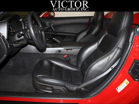 Used 2006 Chevrolet Corvette Convertible w/ Preferred Equipment Group RWD image 19