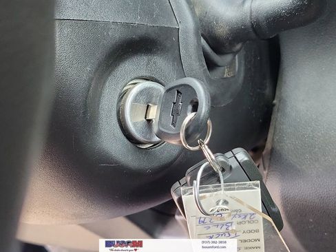 Used 2020 Chevrolet Silverado 1500 Custom Trail Boss w/ Custom Convenience Package image 25