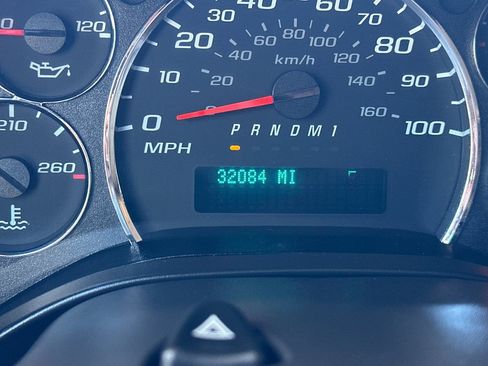 Used 2023 GMC Savana 2500 Extended w/ Driver Convenience Package image 37