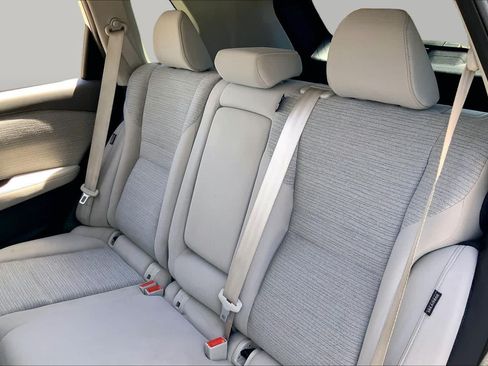Used 2021 Nissan Rogue SV FWD image 21
