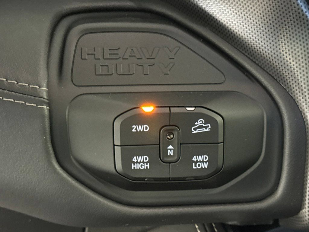 New 2027 RAM 2500 Limited AWD/4WD image 21