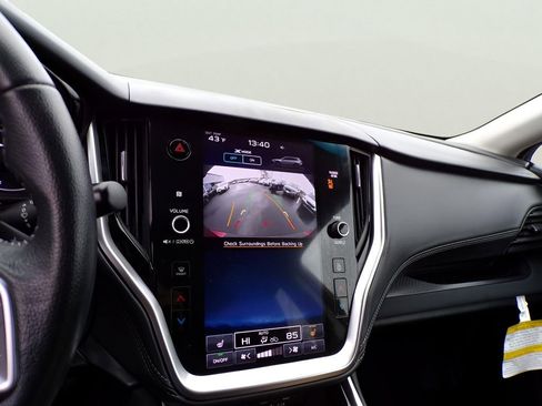 Used 2022 Subaru Outback Premium image 25