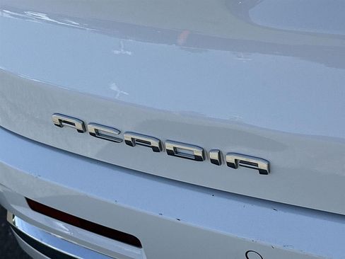 Used 2023 GMC Acadia Denali FWD image 30