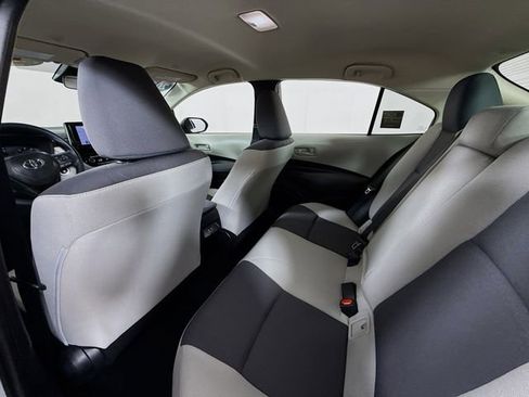 Certified 2025 Toyota Corolla LE image 10