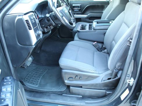 Used 2018 Chevrolet Silverado 1500 LT w/ All Star Edition image 18