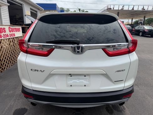 Used 2018 Honda CR-V Touring image 7