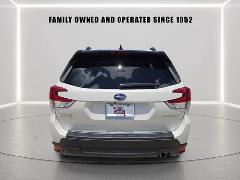 Certified 2024 Subaru Forester Limited w/ POP Package 3 AWD/4WD image 4