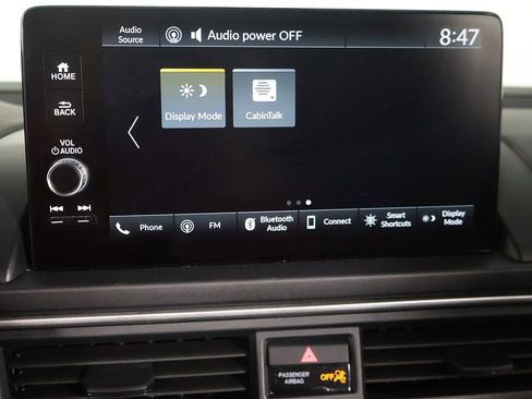 Used 2025 Honda Pilot EX-L image 43