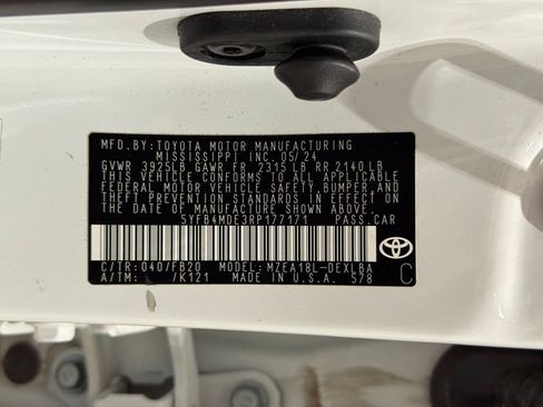 Used 2024 Toyota Corolla LE FWD image 27