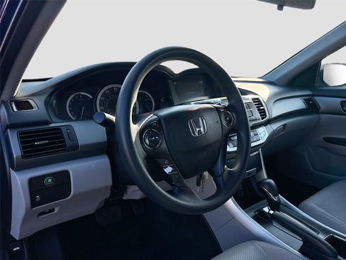 Used 2013 Honda Accord LX image 10