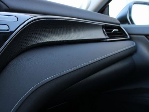 Used 2023 Toyota Camry XSE image 7