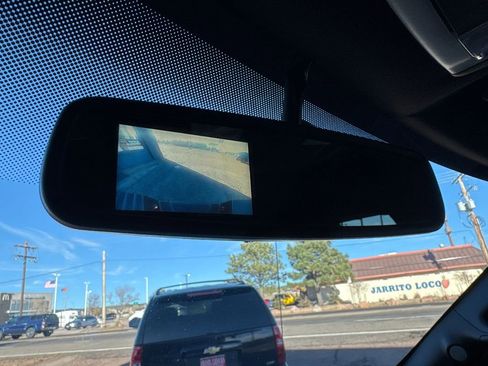 Used 2011 Ford F150 Platinum image 32