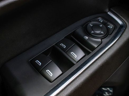 Used 2024 GMC Sierra 1500 Elevation AWD/4WD image 10