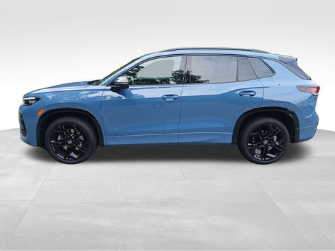 Used 2026 Volkswagen Tiguan SE R-Line AWD/4WD image 2