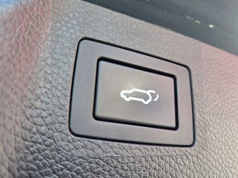 Used 2017 Hyundai Santa Fe SE w/ SE Premium Package 02 image 15