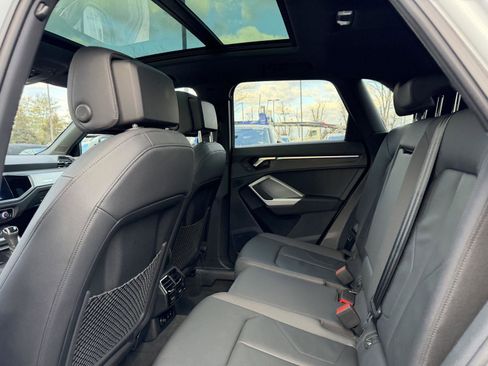 Used 2022 Audi Q3 2.0T Premium Plus w/ Premium Plus Package image 23