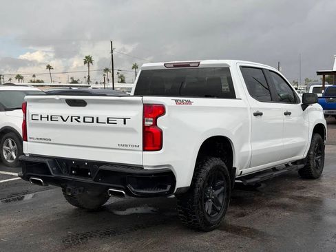 Used 2020 Chevrolet Silverado 1500 Custom Trail Boss w/ Custom Convenience Package AWD/4WD image 8