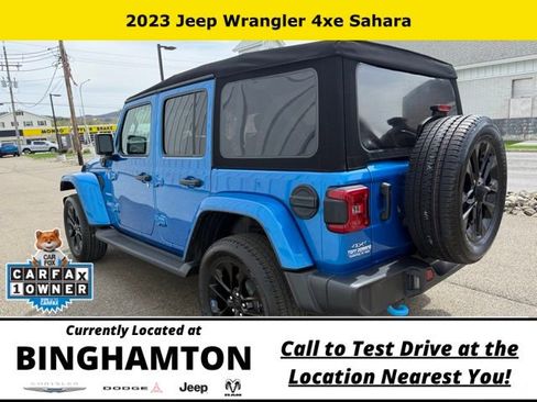 Used 2023 Jeep Wrangler Unlimited Sahara w/ Cold Weather Group AWD/4WD image 7