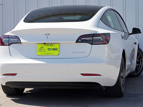 Used 2021 Tesla Model 3 Long Range image 5