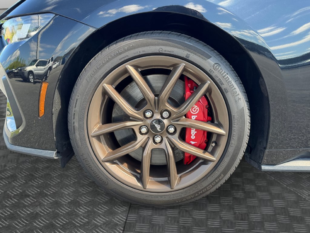 Used 2024 Ford Mustang GT Premium RWD image 14