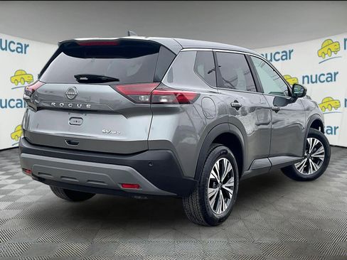 Used 2022 Nissan Rogue SV image 6