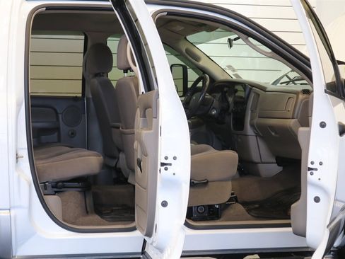 Used 2005 Dodge Ram 2500 Truck SLT w/ Trailer Tow Group AWD/4WD image 63