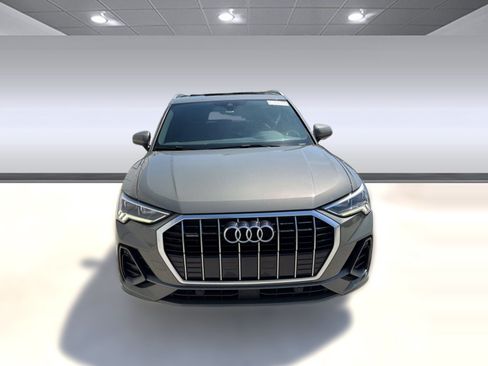 Used 2020 Audi Q3 2.0T Premium Plus AWD/4WD image 6