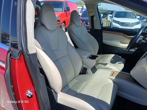 Used 2018 Tesla Model X 75D AWD/4WD image 19