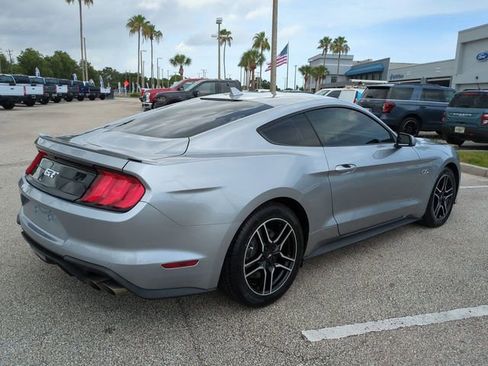 Used 2022 Ford Mustang GT w/ Equipment Group 301A RWD image 4