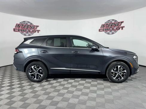 Used 2023 Kia Sportage EX AWD/4WD image 8