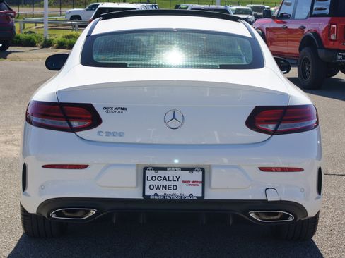 Used 2022 Mercedes-Benz C 300 Coupe image 3