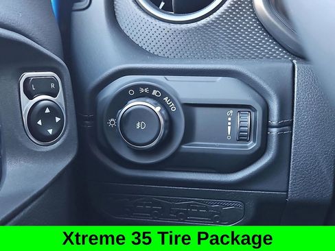 Used 2026 Jeep Wrangler Unlimited Rubicon image 14