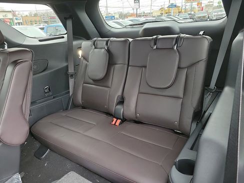 New 2026 Ford Explorer Platinum RWD image 9