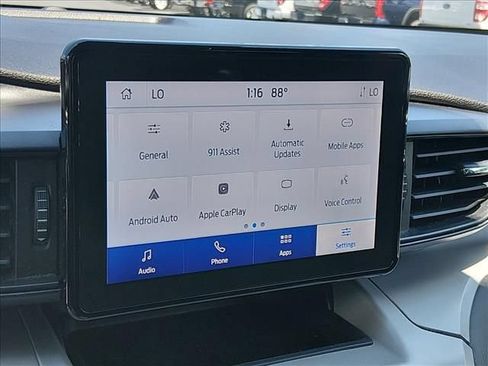 Used 2023 Ford Explorer XLT RWD image 18