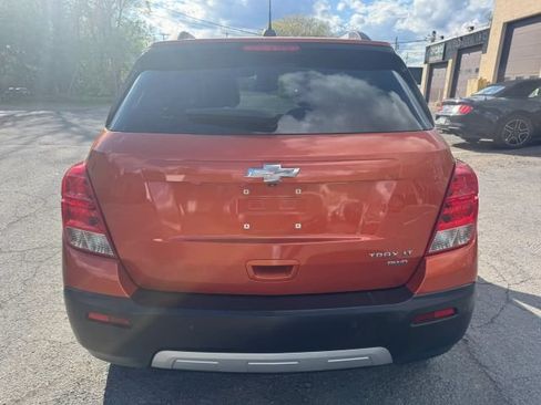 Used 2015 Chevrolet Trax LT w/ LT Sun and Sound Package AWD/4WD image 6