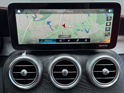 Used 2020 Mercedes-Benz GLC 63 AMG S image 27